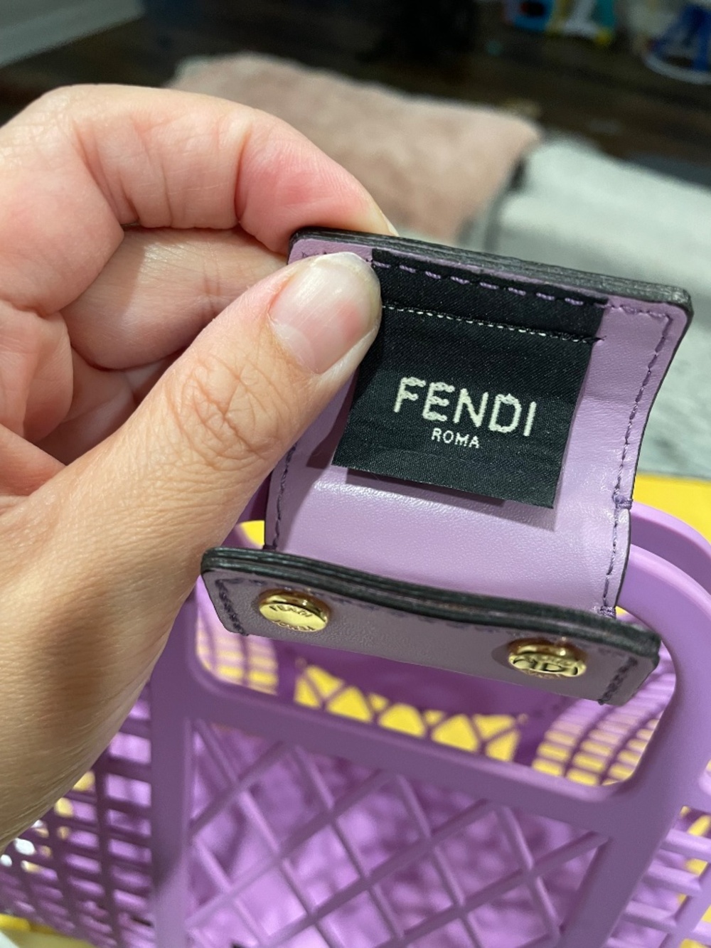 Fendi small basket tote bag - Picture 4 of 13